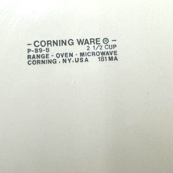CORNING WARE P-89-B 2 1/2 CUP Pour Spout Handle Saucepan Small - Picture 7 of 7